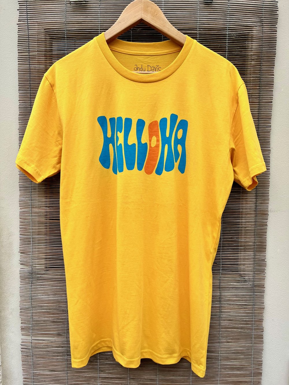 Helloha Tee