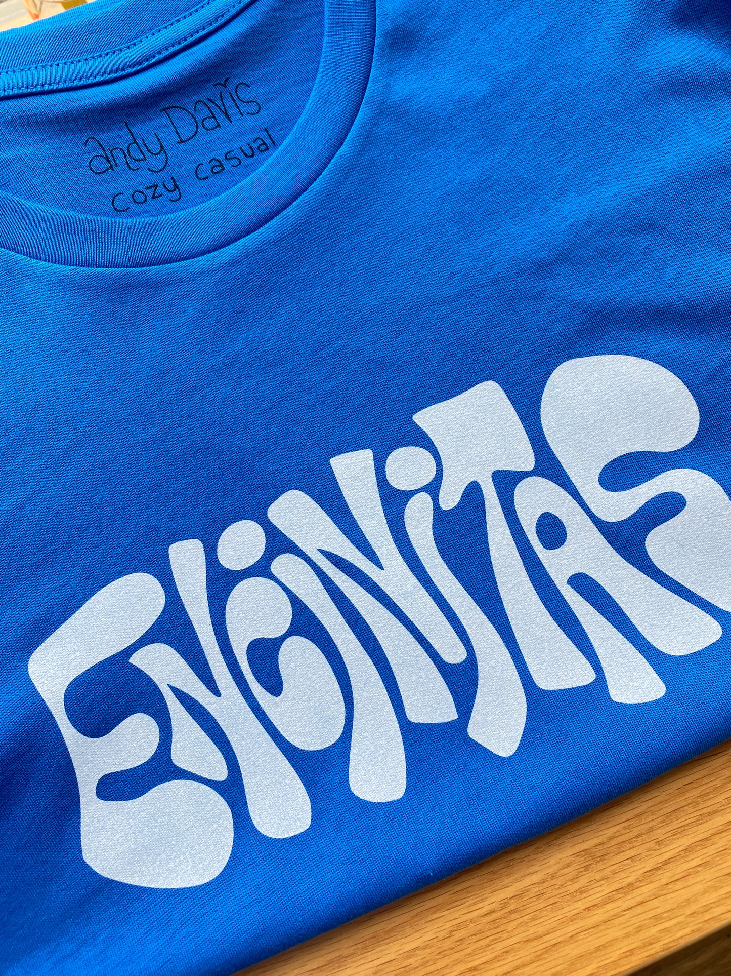 LOCALS ENCINITAS TEE