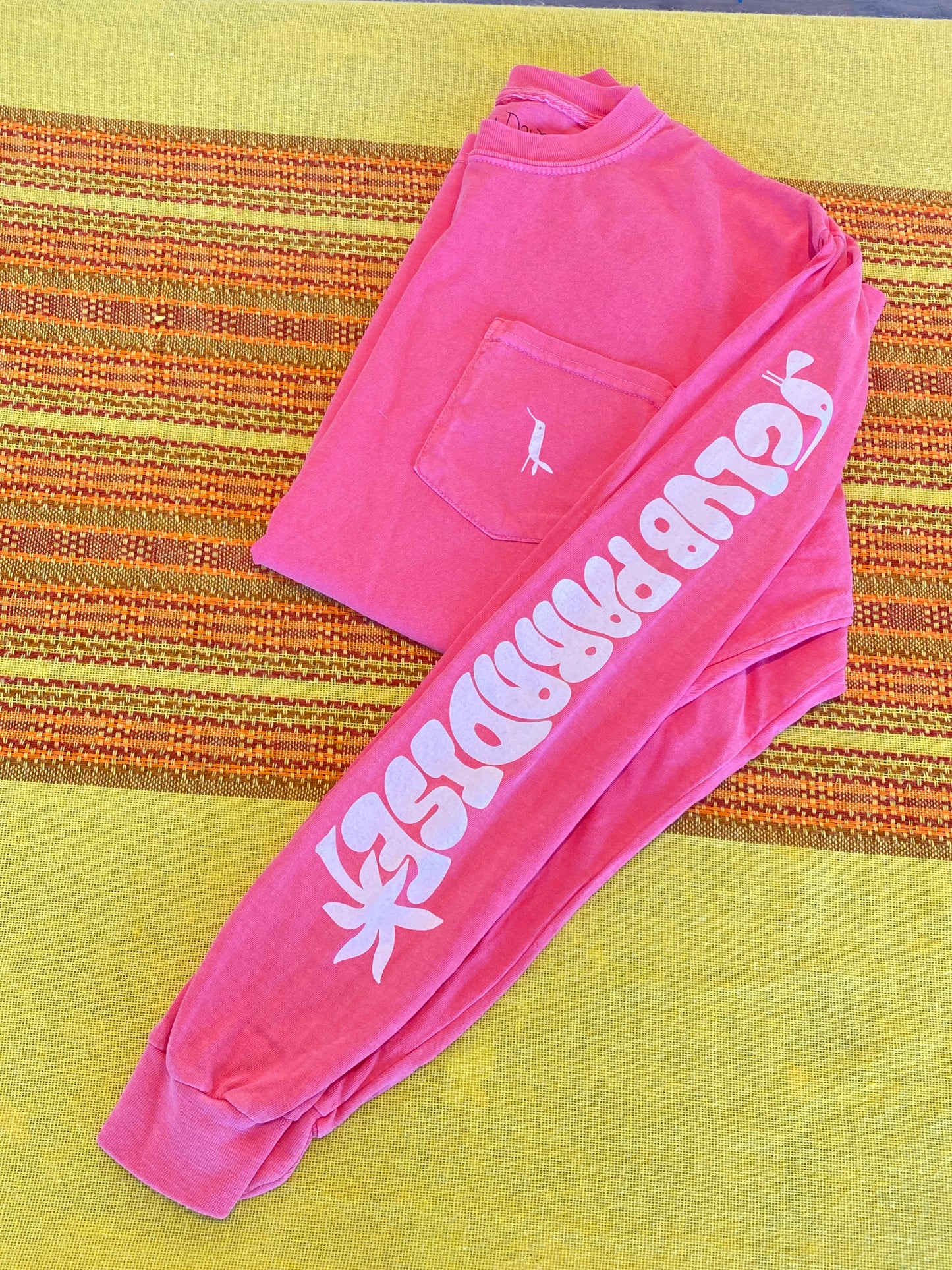 CLUB PARADISE LONG SLEEVE POCKET TEE