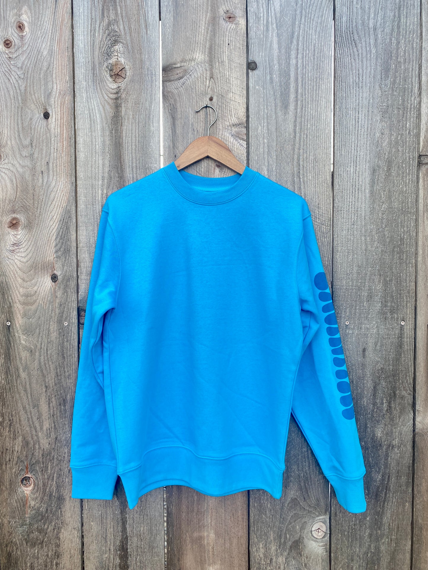ENCINITAS RELAX FIT CREW FLEECE