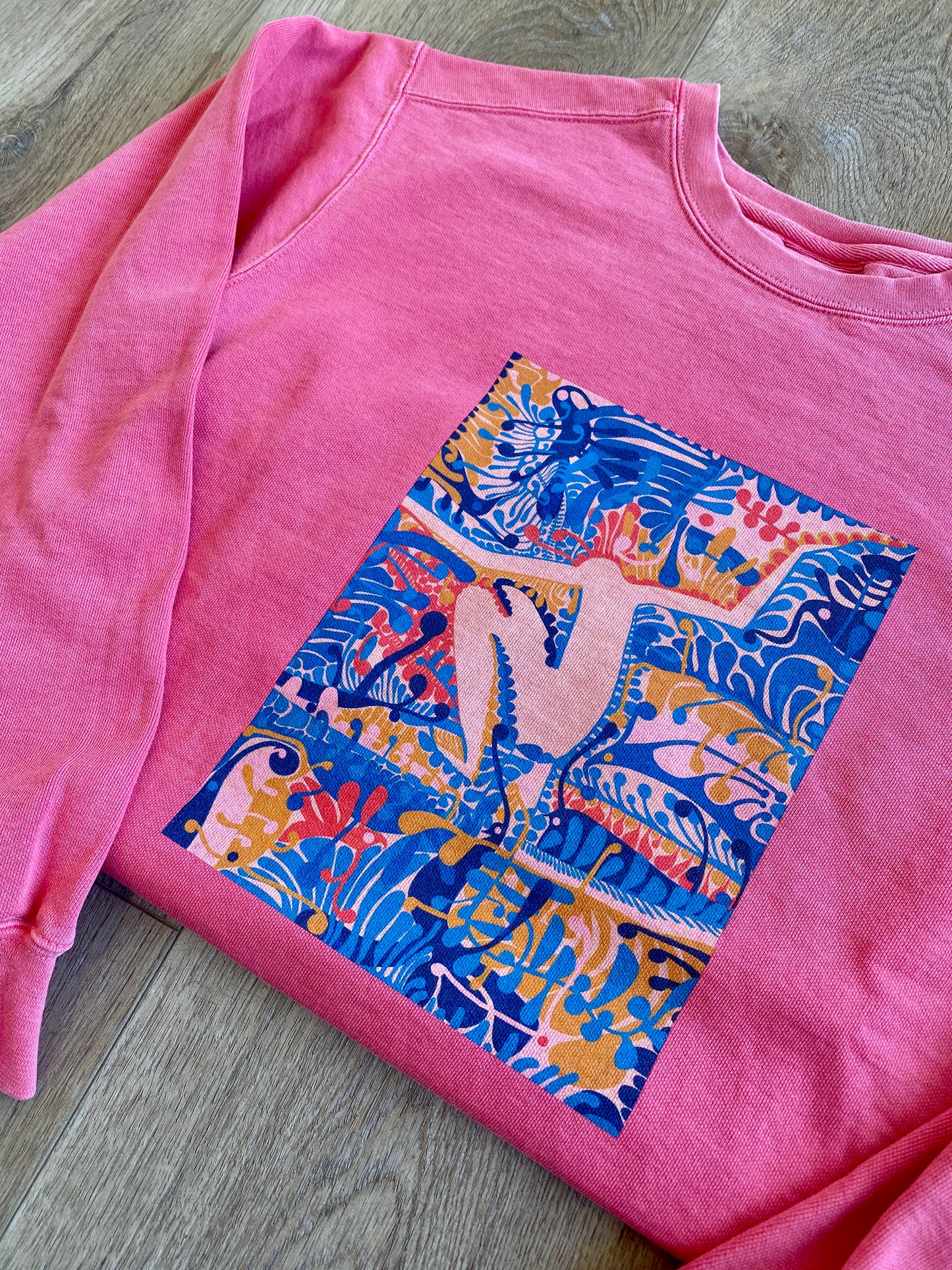 Magic Island Crew Fleece